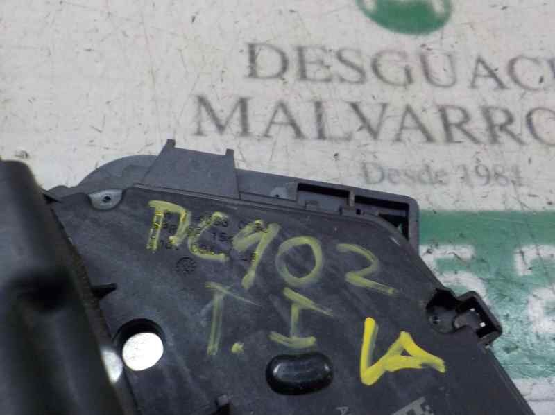 Recambio de cerradura puerta trasera izquierda para volkswagen golf vii lim. (bq1) advance referencia OEM IAM 5TA839015E A5E5TA8