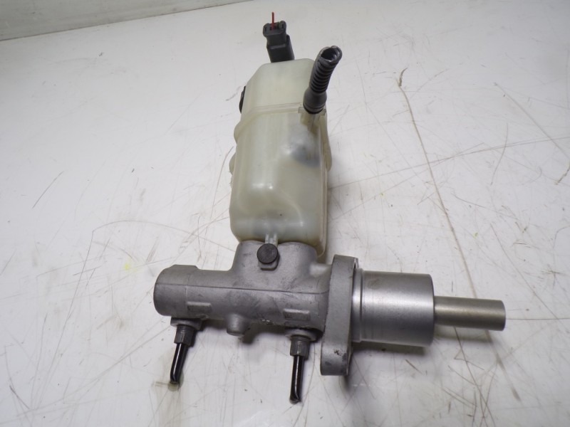 Recambio de bomba freno para peugeot 508 sw 1.6 e-hdi fap referencia OEM IAM 4601Y7 9646980980 