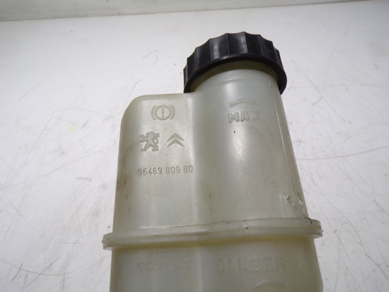 Recambio de bomba freno para peugeot 508 sw 1.6 e-hdi fap referencia OEM IAM 4601Y7 9646980980 