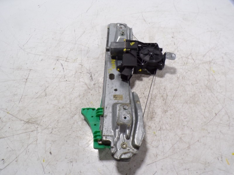 Recambio de elevalunas trasero izquierdo para opel astra j lim. 1.6 cdti dpf referencia OEM IAM 13350762 13350761 