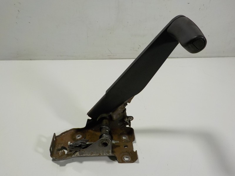 Recambio de palanca freno de mano para renault kangoo 1.5 dci diesel fap referencia OEM IAM 8200892484  