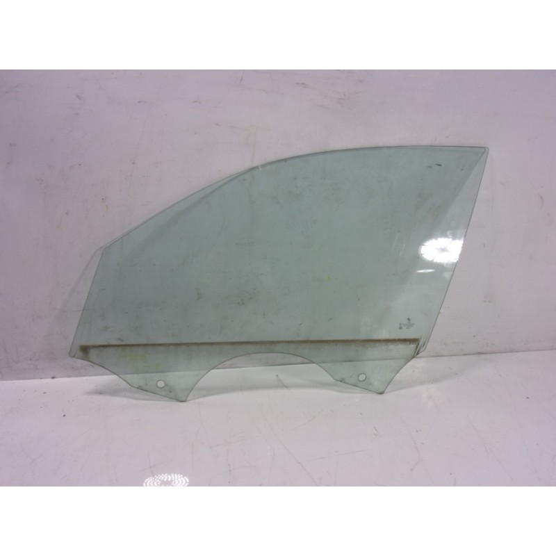 Recambio de cristal puerta delantero izquierdo para bmw serie 1 lim. (f20) 118i referencia OEM IAM 51337242563  