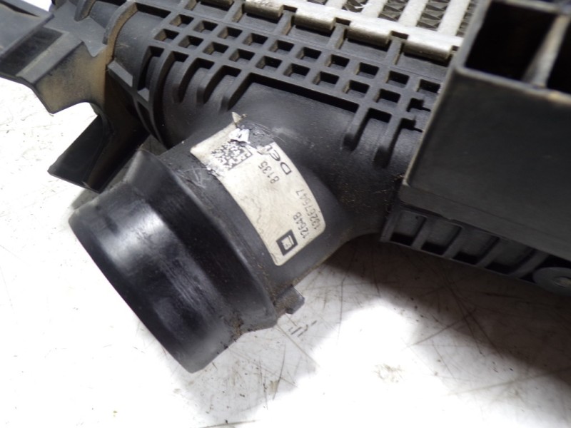 Recambio de intercooler para opel astra j lim. 1.6 cdti dpf referencia OEM IAM 55570009 13267647 
