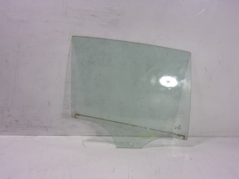 Recambio de cristal puerta trasero derecho para bmw serie 1 lim. (f20) 118i referencia OEM IAM 51357242558  
