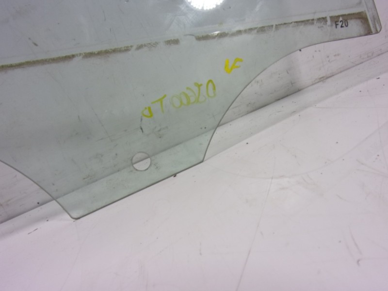 Recambio de cristal puerta trasero derecho para bmw serie 1 lim. (f20) 118i referencia OEM IAM 51357242558  