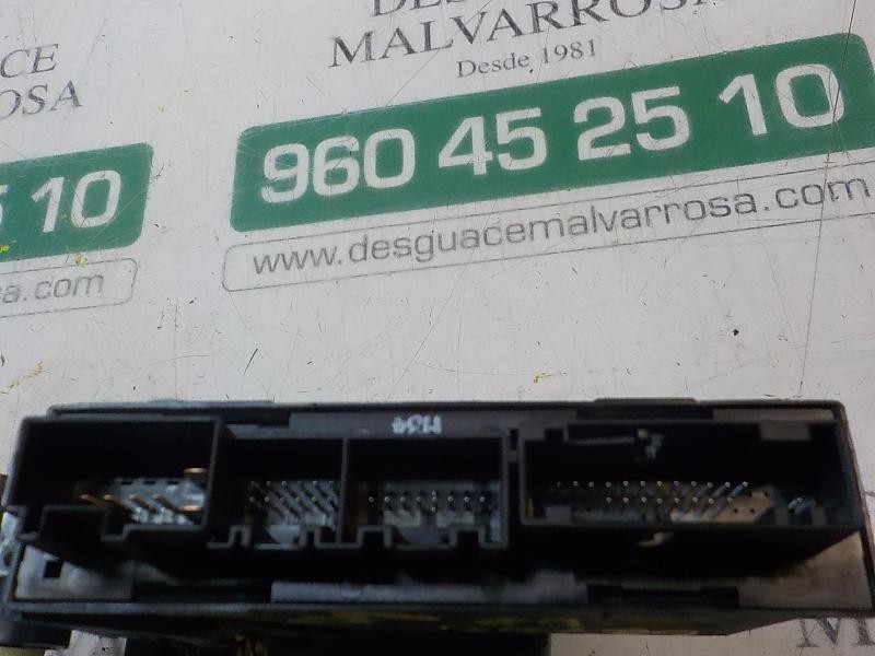 Recambio de motor elevalunas delantero derecho para audi a4 avant (8e) 1.9 tdi referencia OEM IAM   