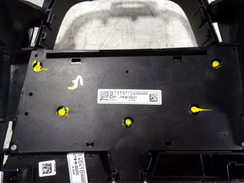 Recambio de mando multifuncion para opel astra j lim. 1.6 cdti dpf referencia OEM IAM 13397126 13397126 