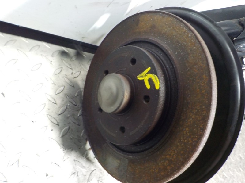 Recambio de puente trasero para renault kangoo 1.5 dci diesel fap referencia OEM IAM 555113267R  