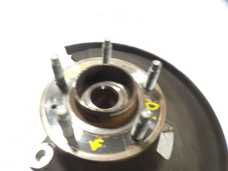 Recambio de mangueta delantera izquierda para opel astra j lim. 1.6 cdti dpf referencia OEM IAM 13319482  