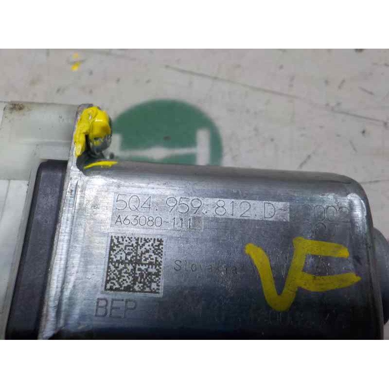 Recambio de motor elevalunas trasero derecho para volkswagen golf vii lim. (bq1) advance referencia OEM IAM 5Q4959812F 5Q4959812