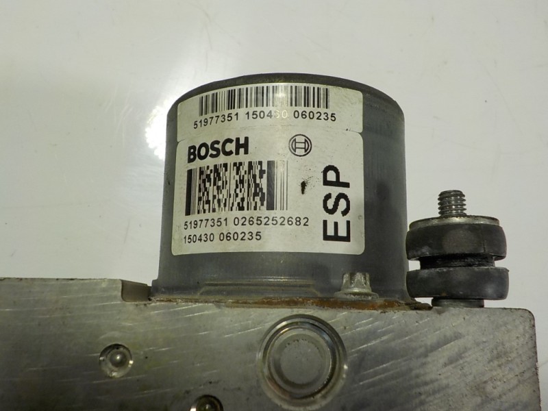 Recambio de abs para ford ka (ccu) 1.2 8v cat referencia OEM IAM 1903143 0265952247 0265252682