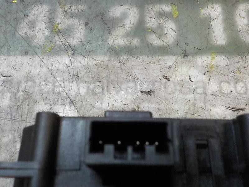 Recambio de motor apertura trampillas climatizador para citroën c-zero seduction referencia OEM IAM  1138002330 