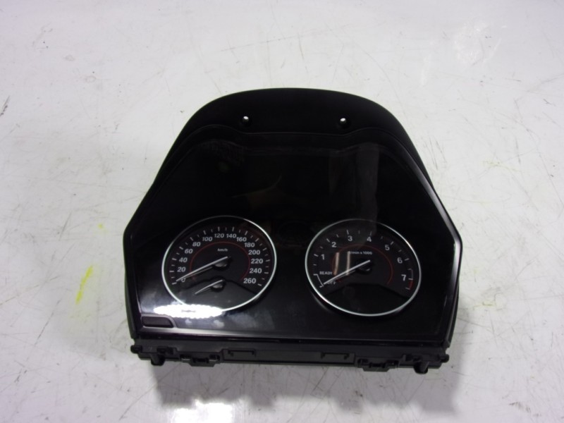 Recambio de cuadro instrumentos para bmw serie 1 lim. (f20) 118i referencia OEM IAM 62105A03E53 927931302 300001316