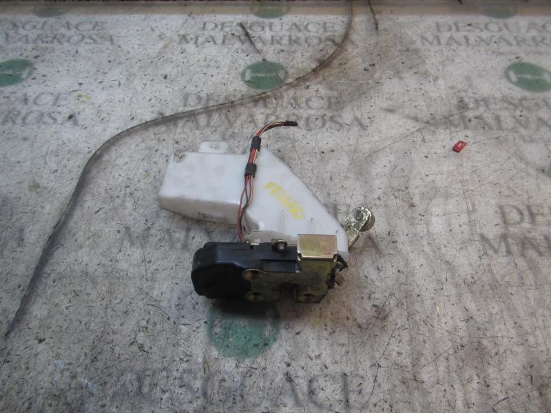 Recambio de cerradura puerta delantera derecha para chrysler jeep cherokee (kj) 2.4 cat referencia OEM IAM 55177042AH  