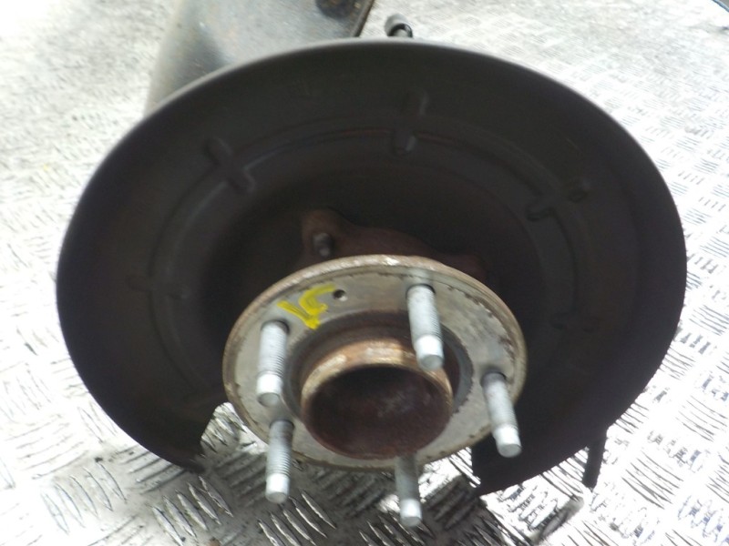 Recambio de puente trasero para opel astra j lim. 1.6 cdti dpf referencia OEM IAM 13417400  