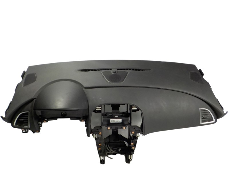 Recambio de salpicadero para opel astra j lim. 1.6 cdti dpf referencia OEM IAM 13301067  