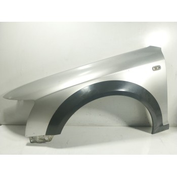 ALETA DELANTERA IZQUIERDA 4F0821103E 