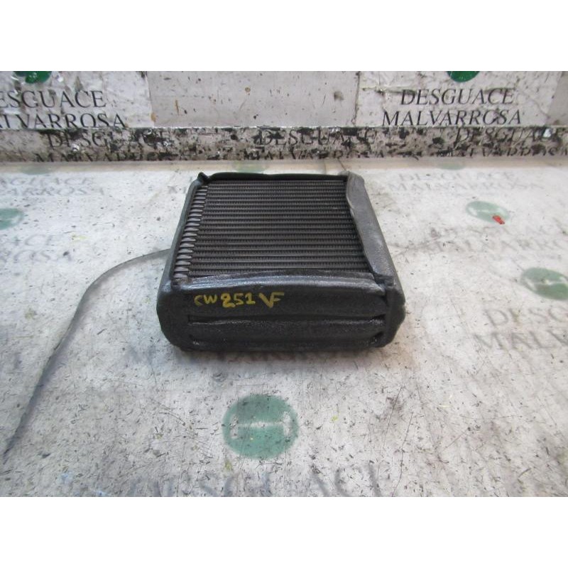 Recambio de evaporador aire acondicionado para chrysler jeep cherokee (kj) 2.4 cat referencia OEM IAM 5066549AA  