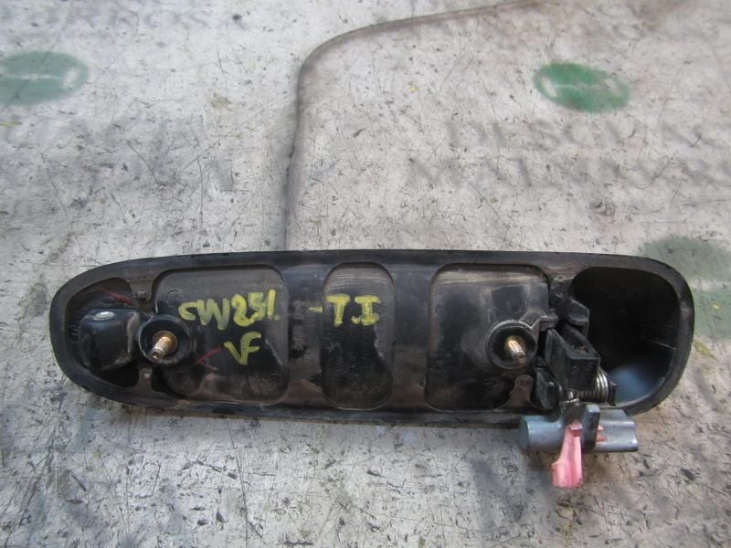 Recambio de maneta exterior trasera izquierda para chrysler jeep cherokee (kj) 2.4 cat referencia OEM IAM 55360335AF  