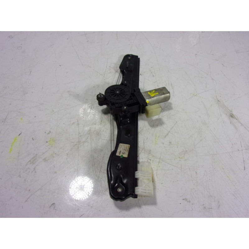 Recambio de elevalunas trasero derecho para bmw serie 1 lim. (f20) 118i referencia OEM IAM 51357281884 7242556 