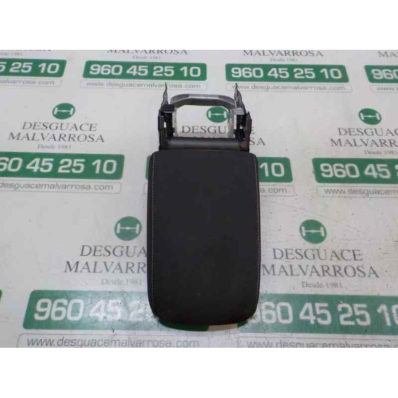 Recambio de apoyabrazos central para volkswagen golf vii lim. (bq1) advance referencia OEM IAM 5G0864207FCAT  