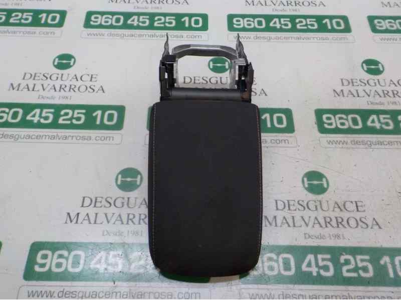 Recambio de apoyabrazos central para volkswagen golf vii lim. (bq1) advance referencia OEM IAM 5G0864207FCAT  