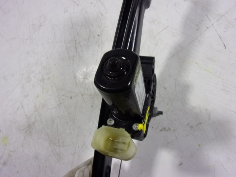 Recambio de elevalunas trasero izquierdo para bmw serie 1 lim. (f20) 118i referencia OEM IAM 51357281883 7242555 