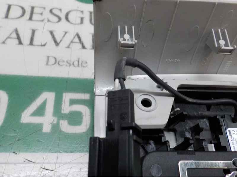 Recambio de piloto interior para volkswagen golf vii lim. (bq1) advance referencia OEM IAM 5TA947105EKW  