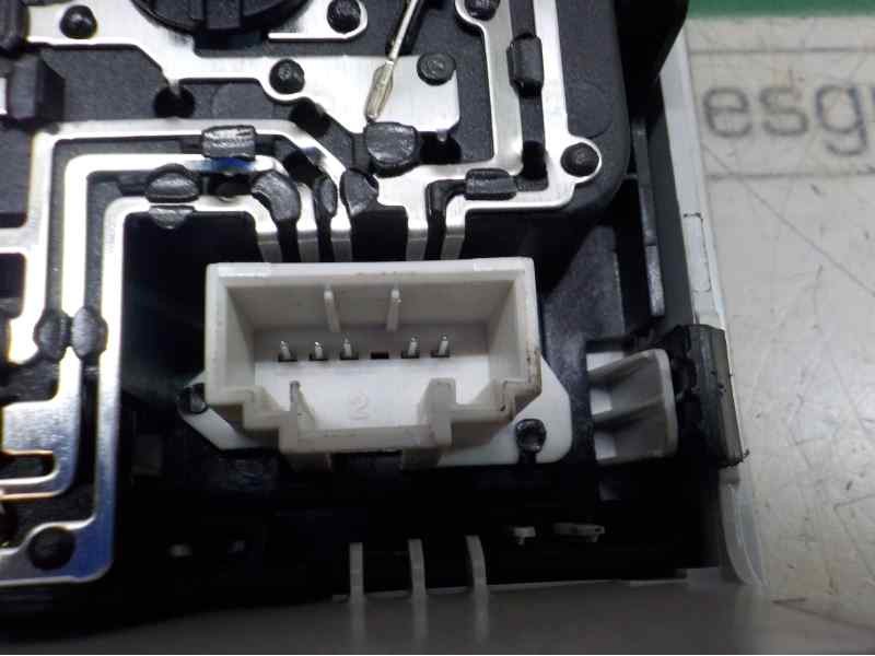 Recambio de piloto interior para volkswagen golf vii lim. (bq1) advance referencia OEM IAM 5TA947105EKW  