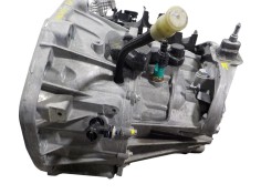 Recambio de caja cambios para renault trafic furgón 2.0 dci diesel energy referencia OEM IAM 8201722461 PF6068  2