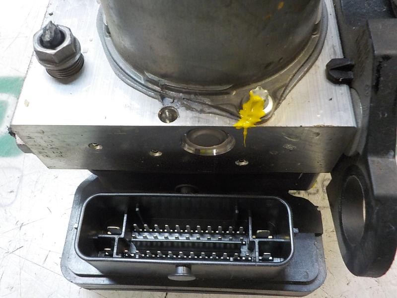 Recambio de abs para seat arona style referencia OEM IAM 2Q0614517AGBEF 2Q0614517AA 