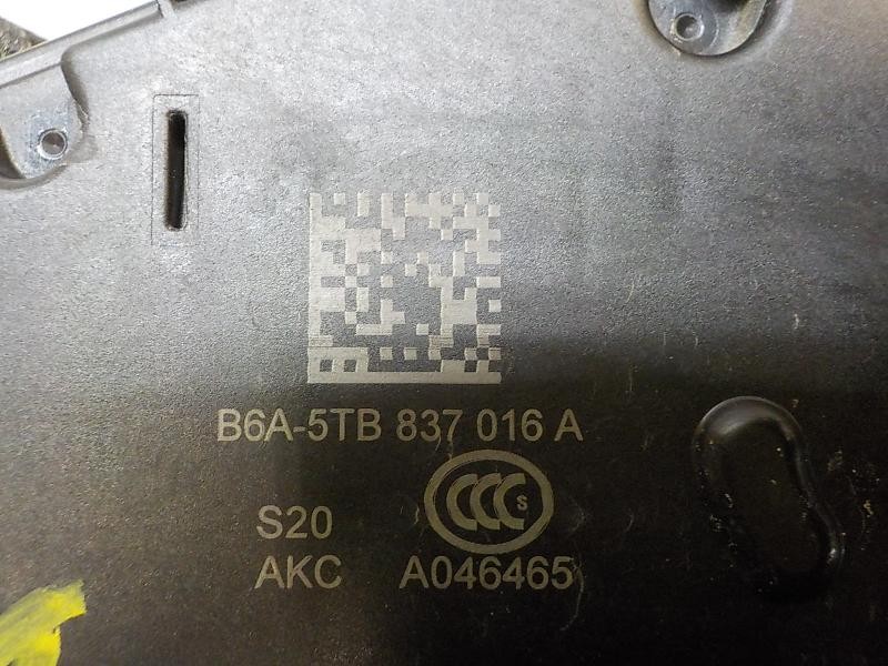 Recambio de cerradura puerta delantera derecha para seat arona style referencia OEM IAM 5TB837016A 5TB837016A 