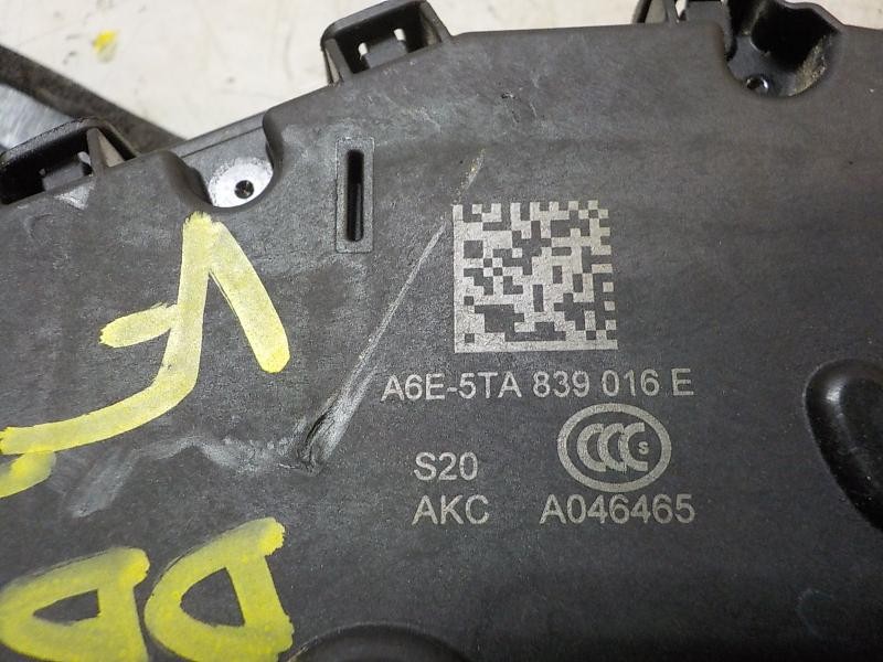 Recambio de cerradura puerta trasera derecha para seat arona style referencia OEM IAM 5TA839016E 5TA839016E 