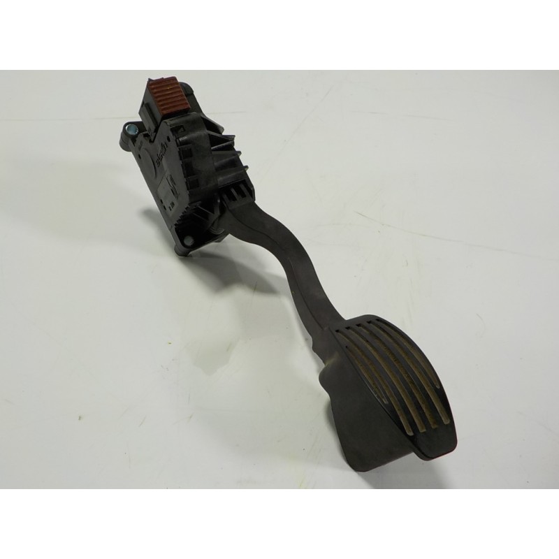 Recambio de potenciometro pedal para ford ka (ccu) 1.2 8v cat referencia OEM IAM 1736827 51893926 