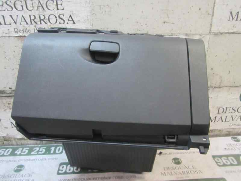 Recambio de guantera para renault scenic iii grand family edition referencia OEM IAM 681080026R  