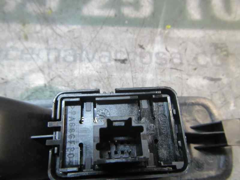 Recambio de mando elevalunas trasero izquierdo para renault scenic iii grand family edition referencia OEM IAM 254010003R  