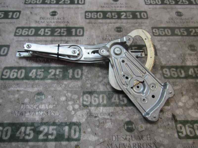 Recambio de elevalunas trasero derecho para renault scenic iii grand family edition referencia OEM IAM 827208148R  