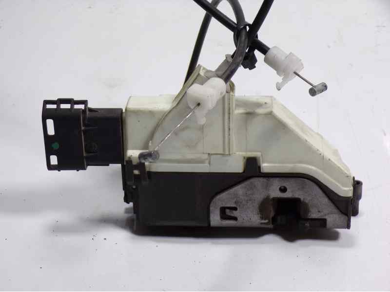 Recambio de cerradura puerta trasera derecha para peugeot 308 1.6 hdi fap cat (9hz / dv6ted4) referencia OEM IAM   