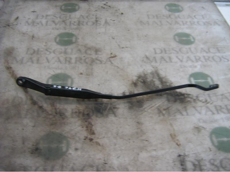 Recambio de brazo limpia delantero izquierdo para lancia ypsilon (101) 1.3 16v multijet argento referencia OEM IAM   