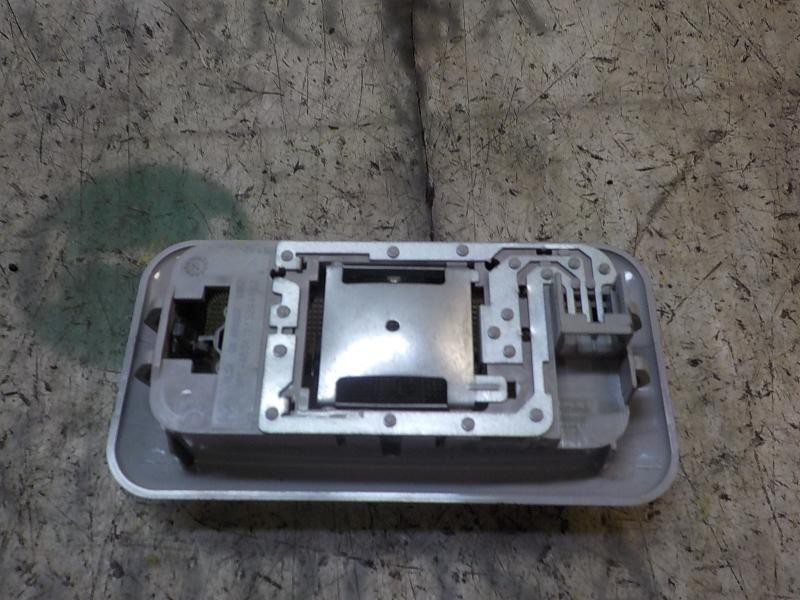 Recambio de piloto interior para fiat fiorino 1.3 16v jtd cat referencia OEM IAM 735418031  