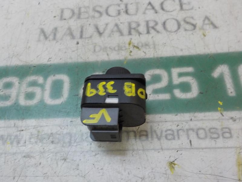 Recambio de mando retrovisor para seat arona style referencia OEM IAM 6F0959565WHI 6F0959563 