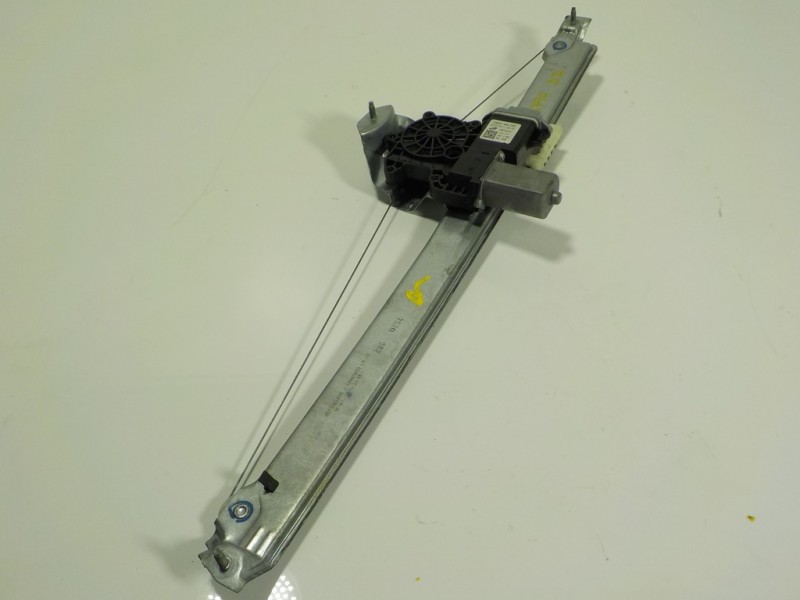 Recambio de elevalunas delantero izquierdo para renault trafic furgón 2.0 dci diesel energy referencia OEM IAM 807216280R 807216