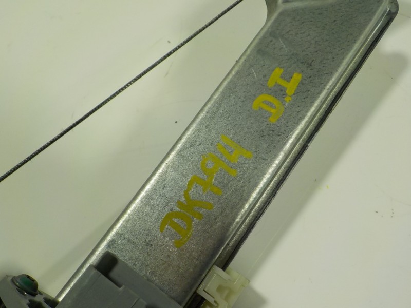 Recambio de elevalunas delantero izquierdo para renault trafic furgón 2.0 dci diesel energy referencia OEM IAM 807216280R 807216