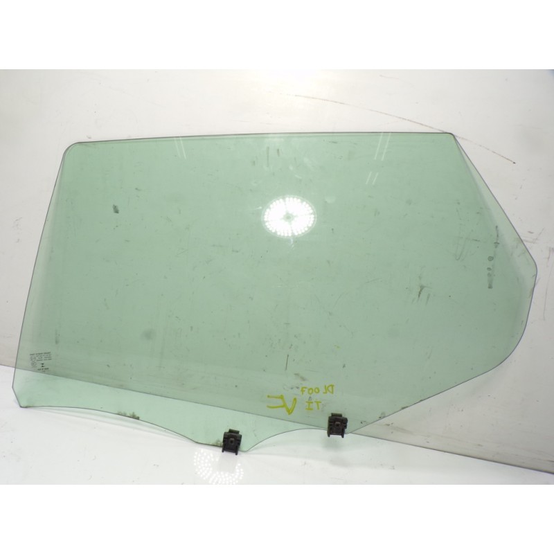 Recambio de cristal puerta trasero izquierdo para peugeot 508 sw 1.6 e-hdi fap referencia OEM IAM 9203LF  