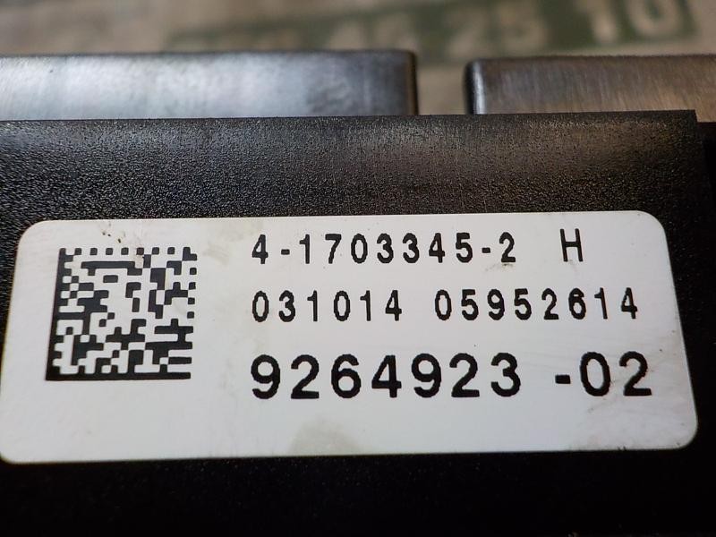 Recambio de caja reles / fusibles para bmw serie 5 touring (f11) 520d referencia OEM IAM 61149264923 926492302 417033452