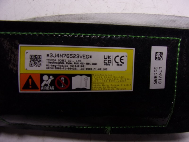 Recambio de airbag lateral izquierdo para toyota yaris 1.5 vvti hev referencia OEM IAM  TG1801001 