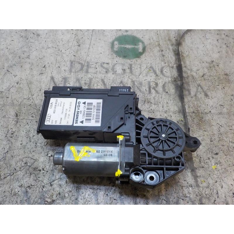 Recambio de motor elevalunas trasero derecho para audi a4 berlina (8e) 1.9 tdi referencia OEM IAM   