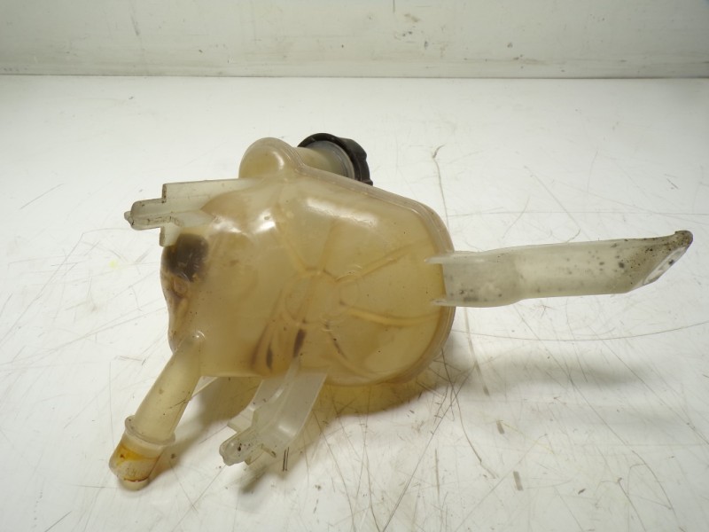 Recambio de deposito expansion para peugeot 508 sw 1.6 e-hdi fap referencia OEM IAM 1323HE  