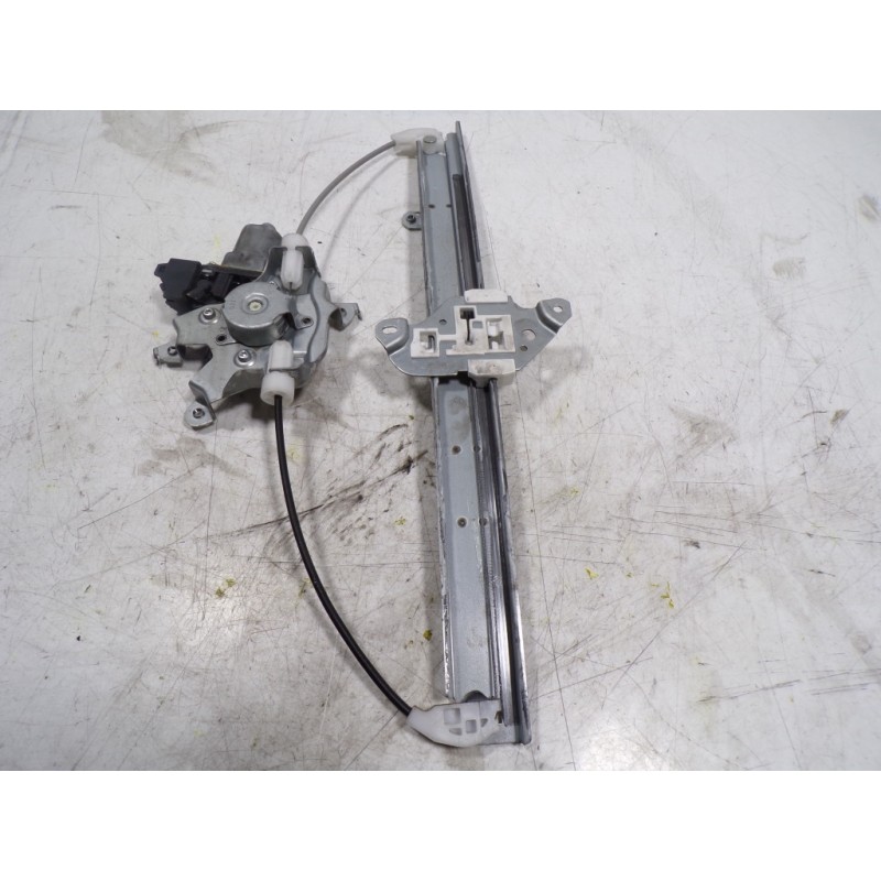 Recambio de elevalunas trasero izquierdo para renault koleos 2.0 dci diesel fap referencia OEM IAM 827214390R 82731JY10A 