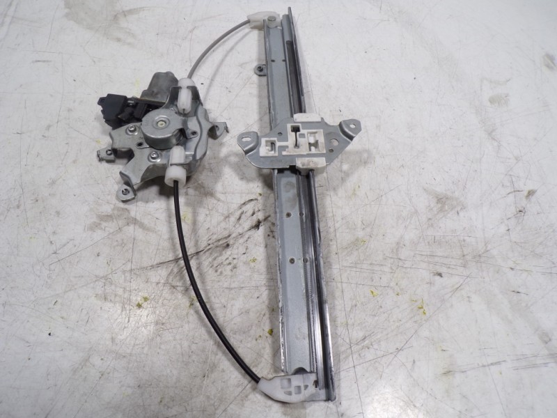 Recambio de elevalunas trasero izquierdo para renault koleos 2.0 dci diesel fap referencia OEM IAM 827214390R 82731JY10A 